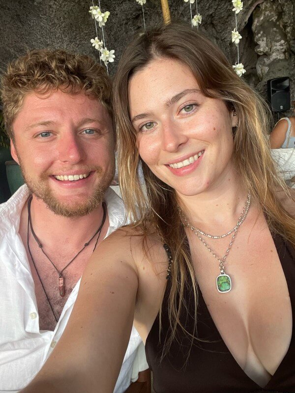 Bex and Oli - Professional diving team portrait